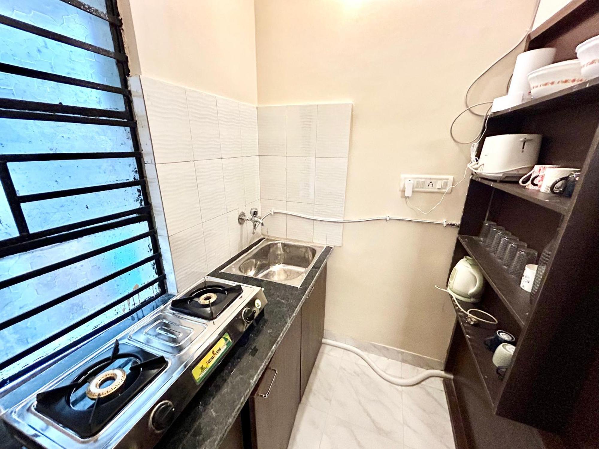 Cozy 2Bhk Apt Near Ruby Hospital & Em Bypass Kalkutta Exterior foto